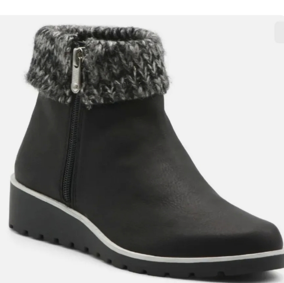 Adrienne Vittadini Trapeza Boots Size 7.5 - Picture 1 of 13
